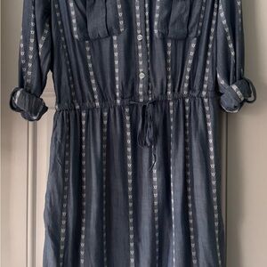 Time and Tru Denim / Blue Long Sleeve Dress